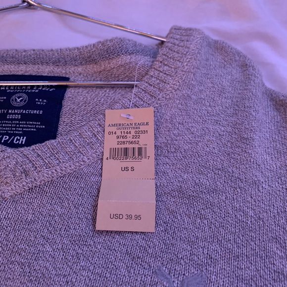 American Eagle V Neck Sweater - Picture 2 of 3